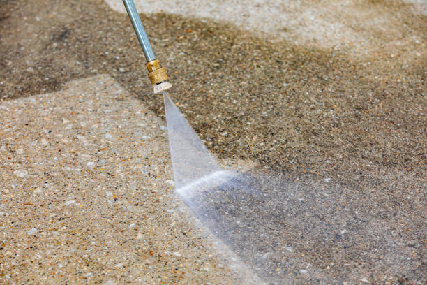 Best Driveway Cleaning and Restoration in Lowell, NC